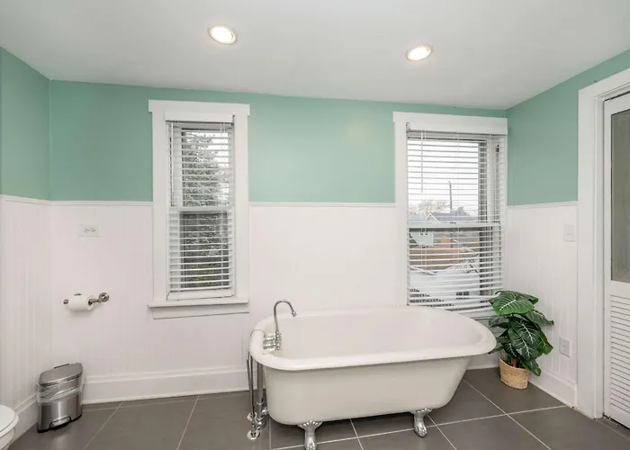 Clintonville Charm Holiday home *