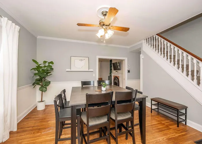 Clintonville Charm Holiday home *